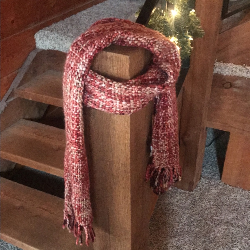 Reversible scarf